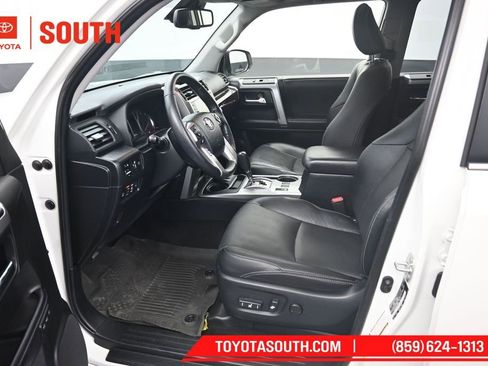 Used 2023 Toyota 4Runner Limited AWD/4WD image 9