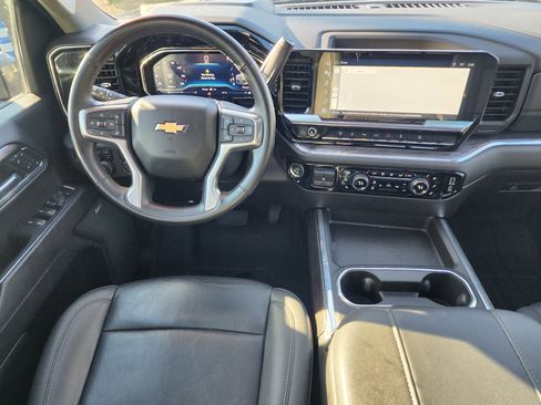 Used 2024 Chevrolet Silverado 2500 LTZ w/ LTZ Premium Package image 20