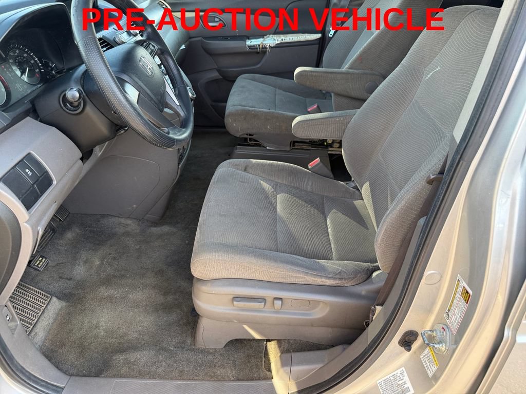 Used 2011 Honda Odyssey LX image 10
