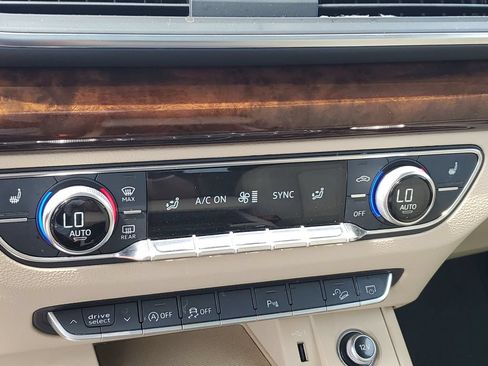Used 2018 Audi Q5 2.0T Premium Plus w/ Premium Plus Package AWD/4WD image 18