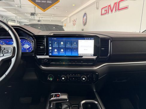 Certified 2022 Chevrolet Silverado 1500 LT w/ Protection Package image 18