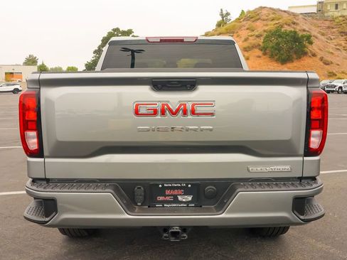 New 2026 GMC Sierra 1500 Elevation image 11