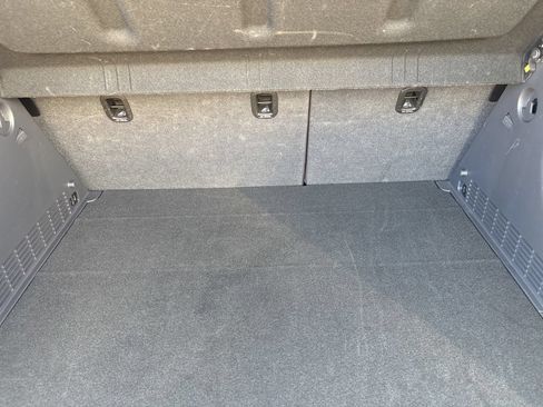 Used 2025 Hyundai Kona SEL FWD image 46