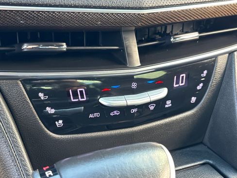 Used 2018 Cadillac CT6 Premium Luxury image 32