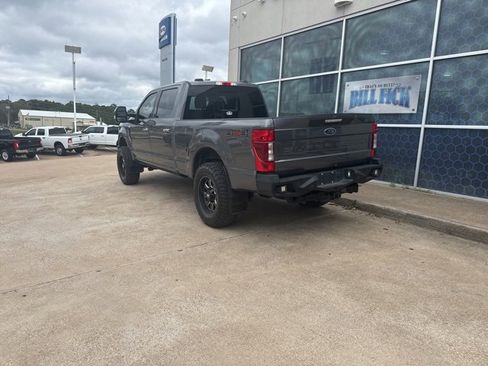 Used 2022 Ford F250 XLT w/ XLT Premium Package image 5