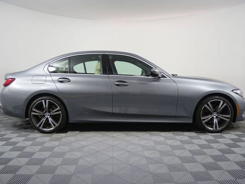 Certified 2024 BMW 330i Sedan RWD image 2