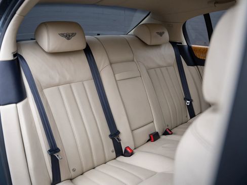 Used 2013 Bentley Flying Spur Flying Spur image 15