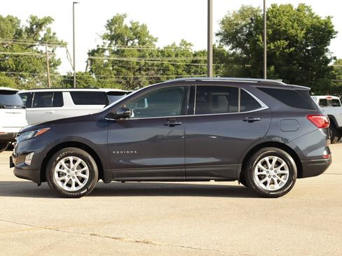 Used 2018 Chevrolet Equinox LT w/ Sun & Infotainment Package FWD image 4