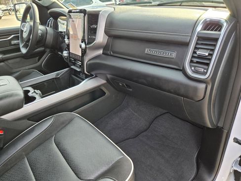 Used 2025 RAM 1500 Laramie w/ Sport Appearance Package image 31