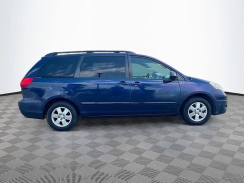 Used 2007 Toyota Sienna FWD image 4