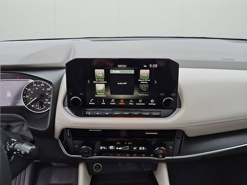 Used 2021 Nissan Rogue SL w/ Premium Package image 39