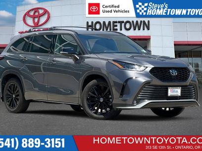 Used 2025 Toyota Highlander XSE