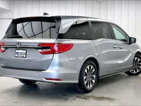 Certified 2024 Honda Odyssey EX-L image 12