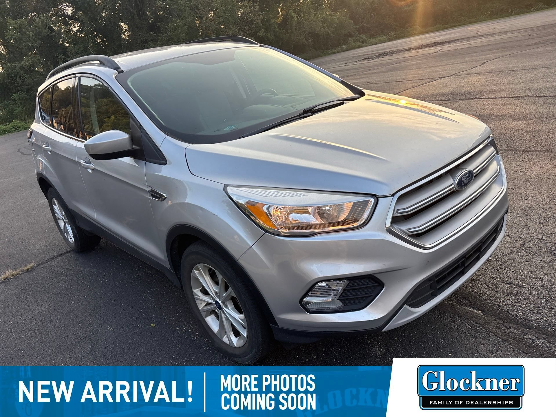 Used 2018 Ford Escape SE FWD image 3