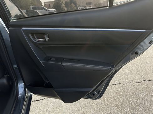 Used 2015 Toyota Corolla S image 16