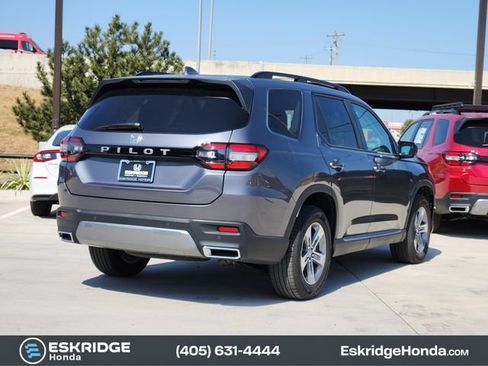 Certified 2026 Honda Pilot EX-L image 7