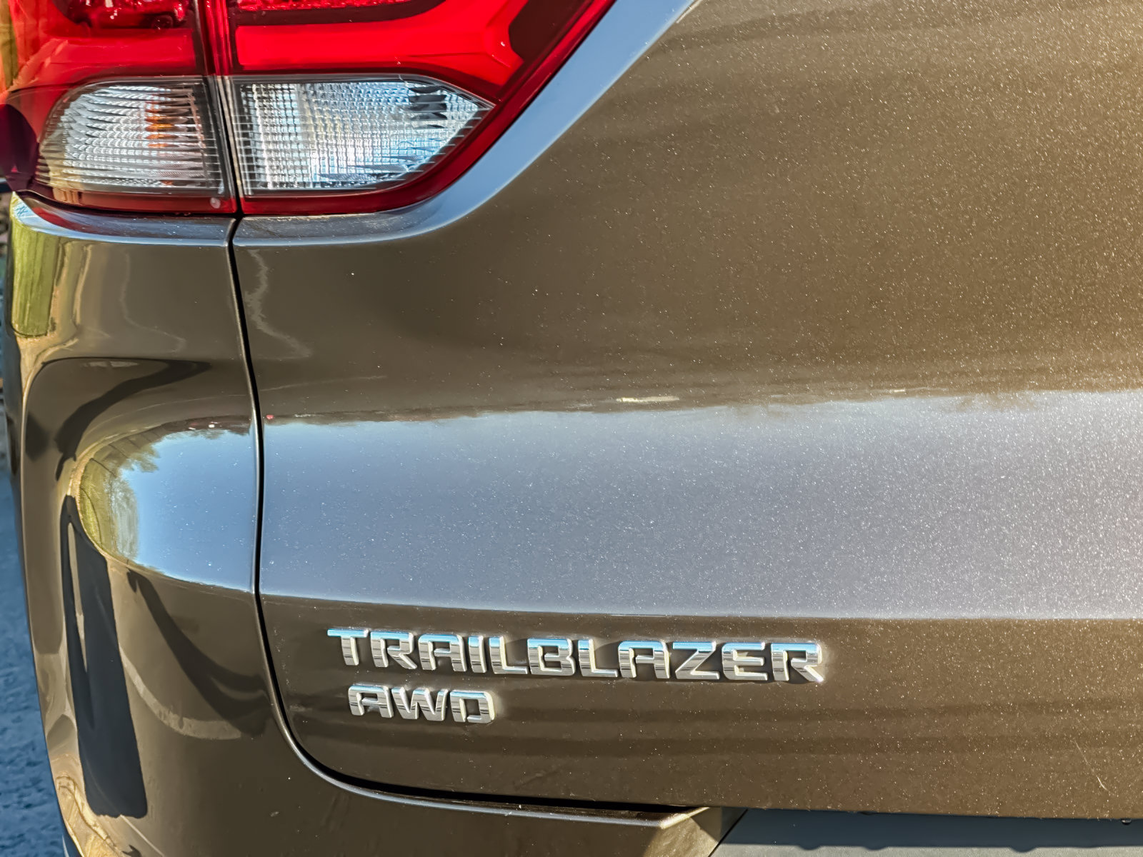 Used 2021 Chevrolet TrailBlazer ACTIV w/ Technology Package AWD/4WD image 29
