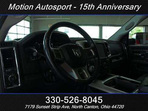 Used 2017 RAM 1500 Laramie AWD/4WD image 17