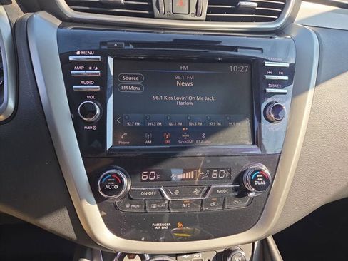 Used 2022 Nissan Murano SL w/ SL Moonroof Package image 18