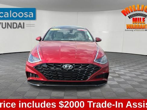 Used 2023 Hyundai Sonata Limited FWD image 2