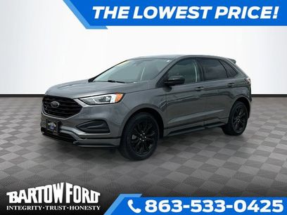 Used 2024 Ford Edge SE w/ Black Appearance Package