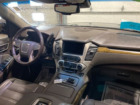Used 2017 GMC Yukon XL Denali w/ Open Road Package image 12