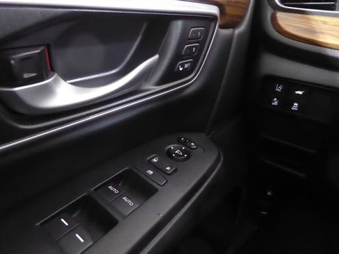 Used 2017 Honda CR-V EX-L image 17