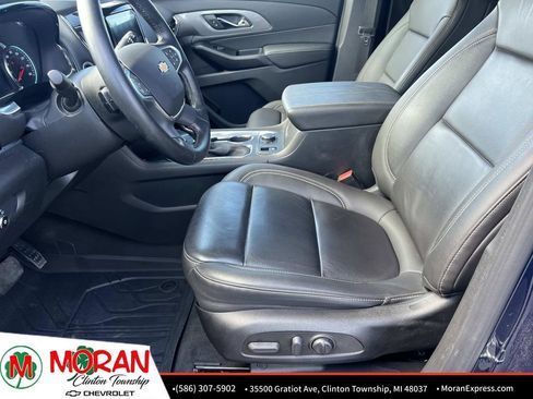 Certified 2023 Chevrolet Traverse LT image 17