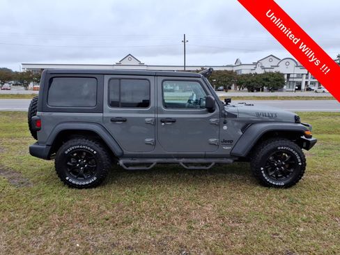 Used 2020 Jeep Wrangler Unlimited Sport AWD/4WD image 6