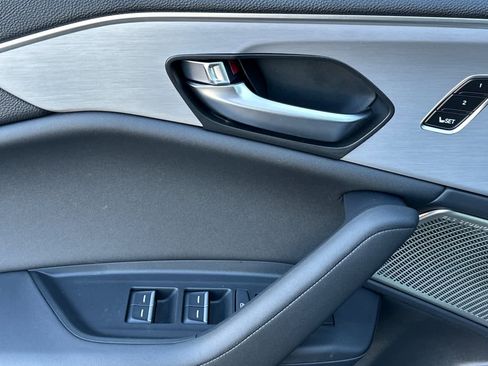 New 2025 Acura TLX w/ Technology Package image 8