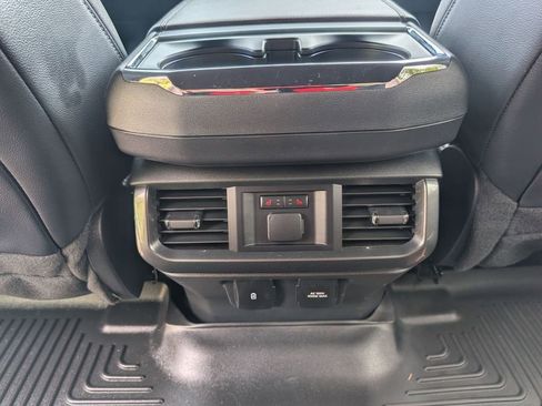 Used 2023 Ford F150 Lariat w/ Equipment Group 502A High AWD/4WD image 19