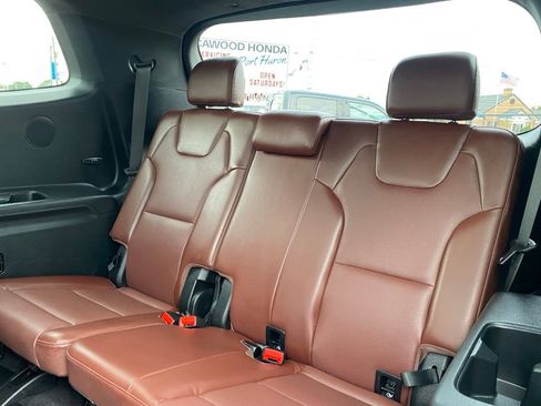 Used 2025 Kia Telluride SX AWD/4WD image 19