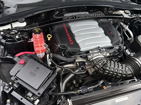 Used 2021 Chevrolet Camaro SS RWD image 32