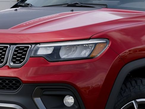 New 2026 Jeep Compass Trailhawk w/ Sun, Sound & Navigation Group AWD/4WD image 11