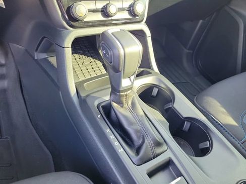 Used 2025 Ford Ranger XLT w/ Equipment Group 301A High AWD/4WD image 33