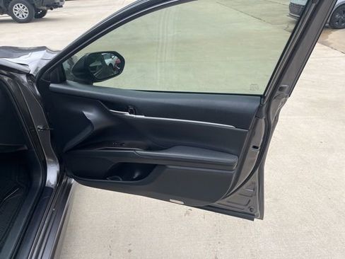 Used 2023 Toyota Camry XSE w/ Navigation Package FWD image 18