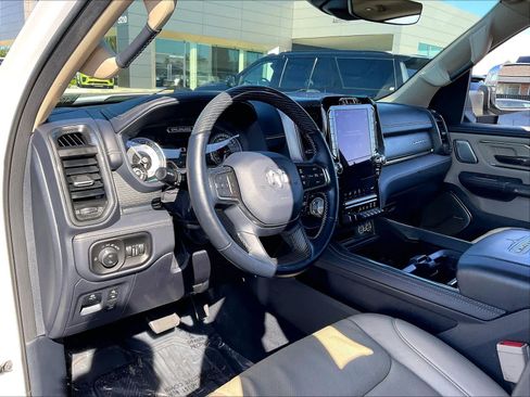 Used 2021 RAM 1500 Limited AWD/4WD image 15