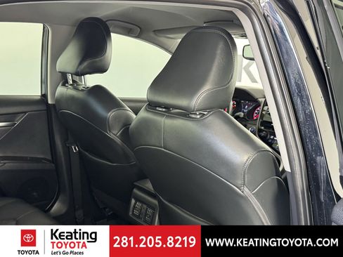 Used 2023 Toyota Camry XSE FWD image 19