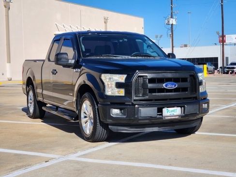 Used 2016 Ford F150 XL w/ Equipment Group 101A Mid image 3