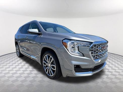 Certified 2024 GMC Terrain Denali w/ Denali Premium Package AWD/4WD image 3