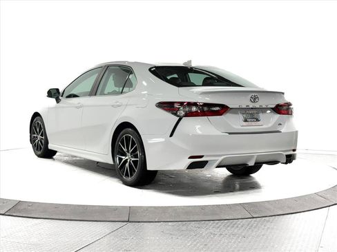 Certified 2024 Toyota Camry SE image 7