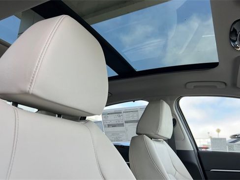 New 2025 Hyundai Sonata Limited image 16