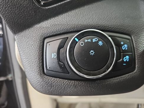 Used 2014 Ford Escape Titanium w/ Equipment Group 401A FWD image 30
