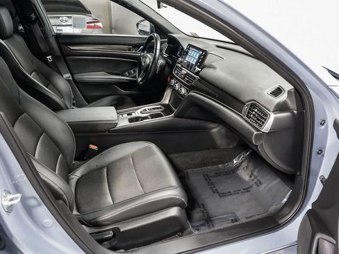 Used 2022 Honda Accord Sport image 16