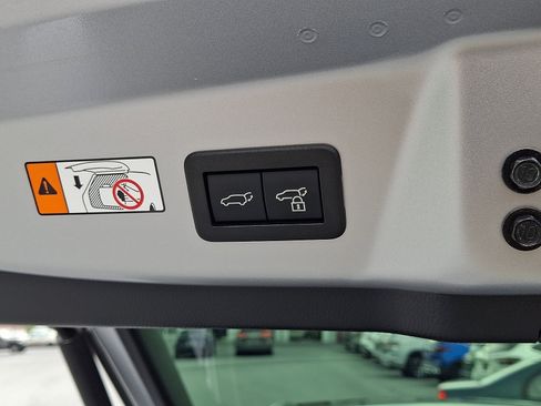 Certified 2025 Toyota Prius Limited w/ Limited Premium Package AWD/4WD image 30