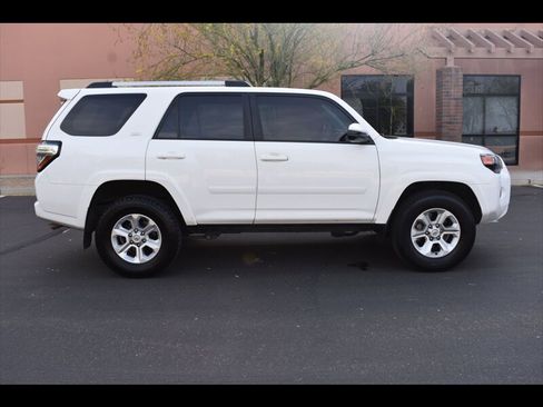 Used 2023 Toyota 4Runner SR5 image 1