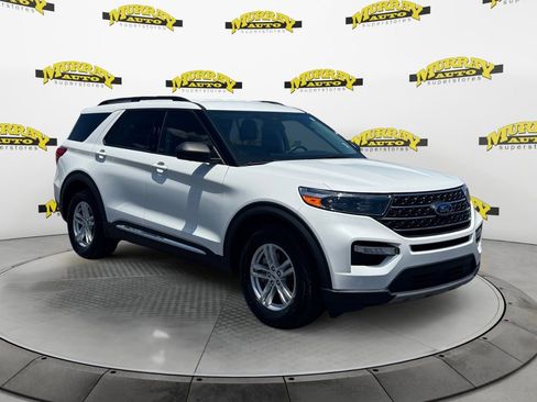 Certified 2023 Ford Explorer XLT w/ Equipment Group 202A RWD image 7