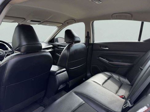 Used 2023 Nissan Altima 2.5 SR FWD image 35