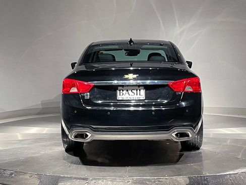 Used 2016 Chevrolet Impala LTZ w/ Enhanced Convenience Package image 12