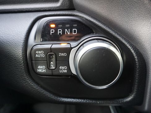 Used 2022 RAM 1500 Big Horn AWD/4WD image 37